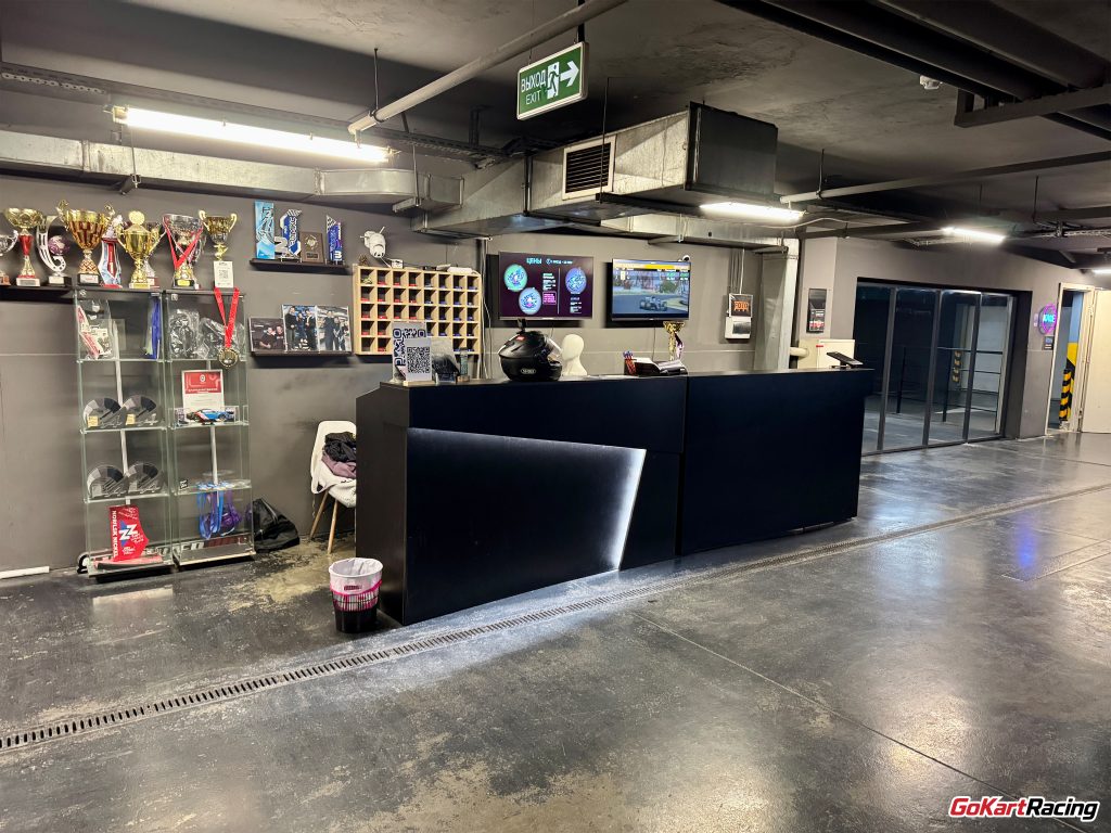 Ресепшн картинга VKarting