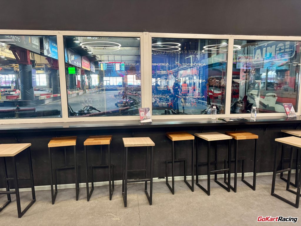 Вид на трассу на Микс Картинг